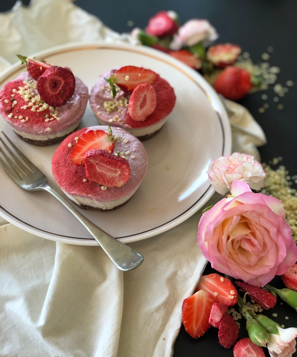 IN THE MOOD FOR LOVE with Strawberry Hemp Tarts